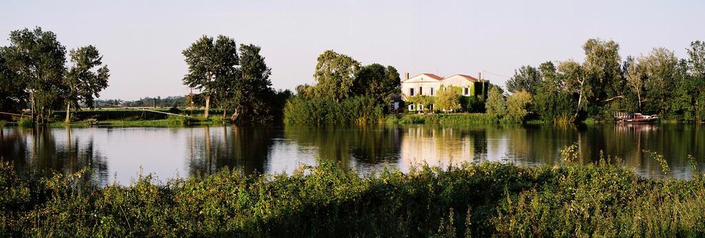 Maison D'Hotes L'Arbre Rouge Génissac Exteriér fotografie