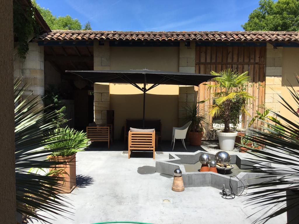 Maison D'Hotes L'Arbre Rouge Génissac Exteriér fotografie